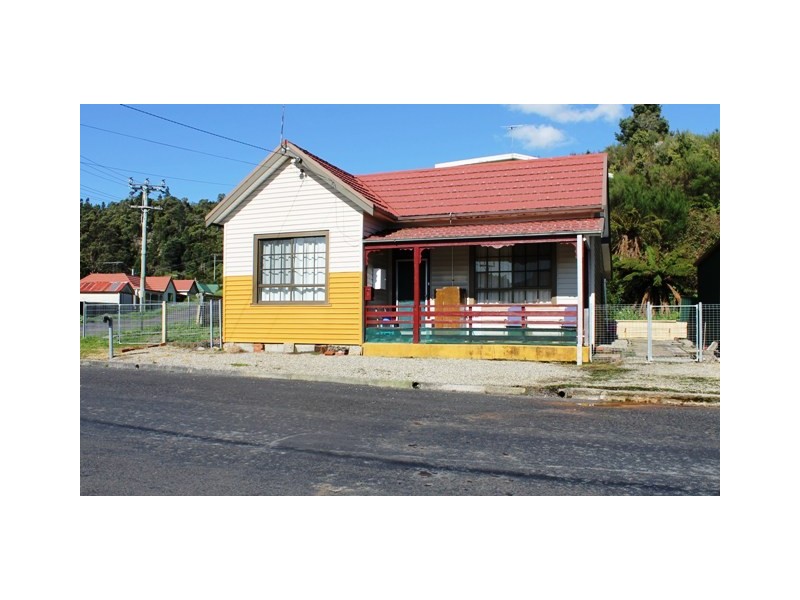 6 Duff Street, Queenstown TAS 7467