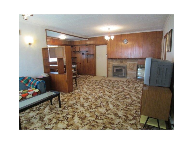 24 Batchelor Street, Queenstown TAS 7467