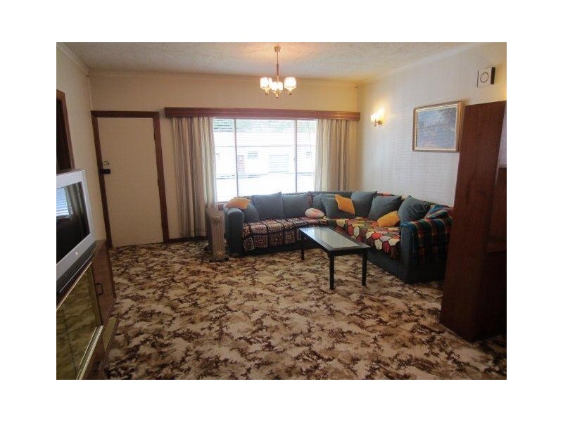 24 Batchelor Street, Queenstown TAS 7467