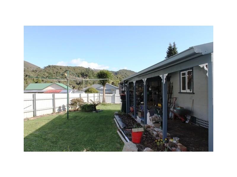 22 Lovett Street, Queenstown TAS 7467