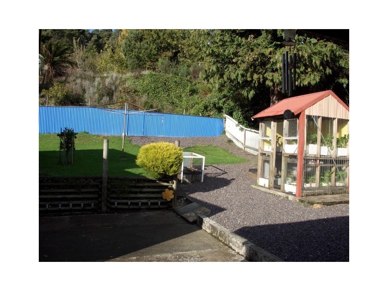 17 Counsel Street, Queenstown TAS 7467