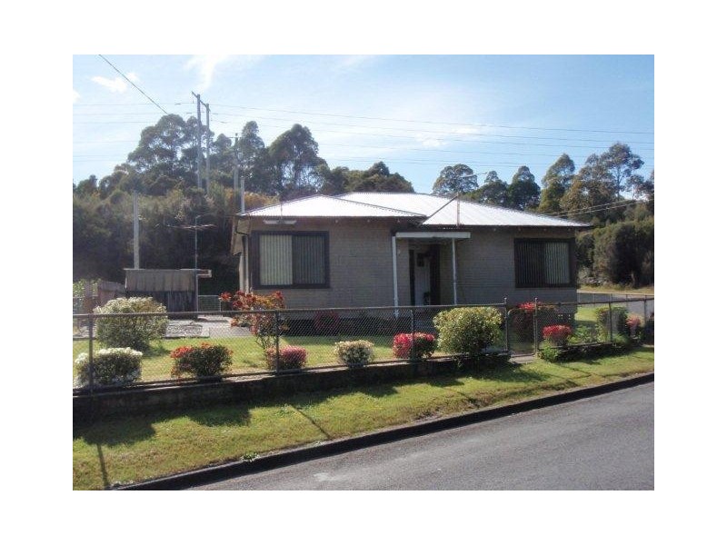 2 Hollywood Street, Rosebery TAS 7470
