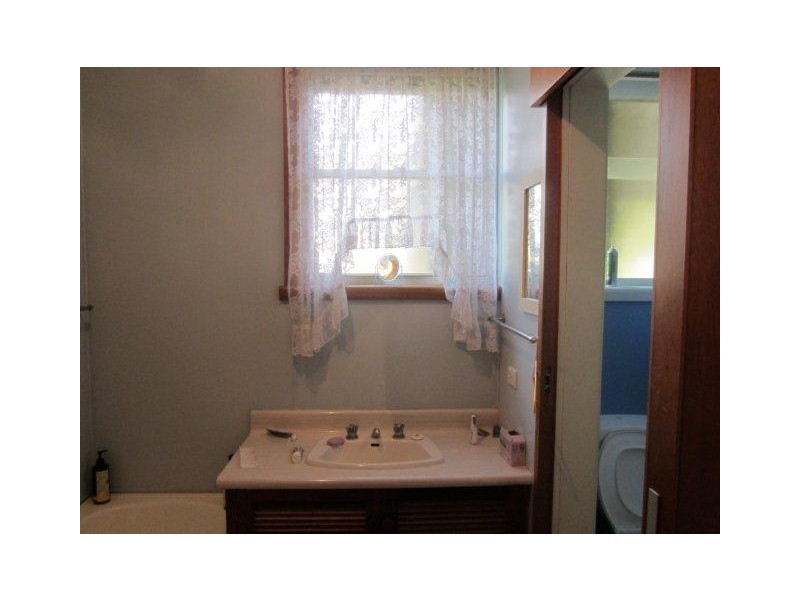 18 Baillieu Street, Rosebery TAS 7470