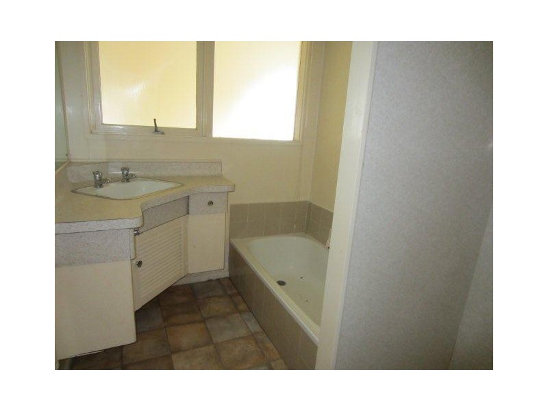 14 Fincham Street, Zeehan TAS 7469