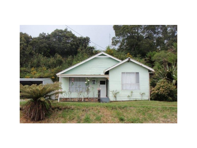 17 Denison Street, Queenstown TAS 7467
