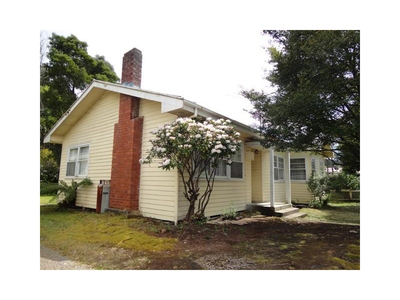 21 Jakins Street, Queenstown TAS 7467