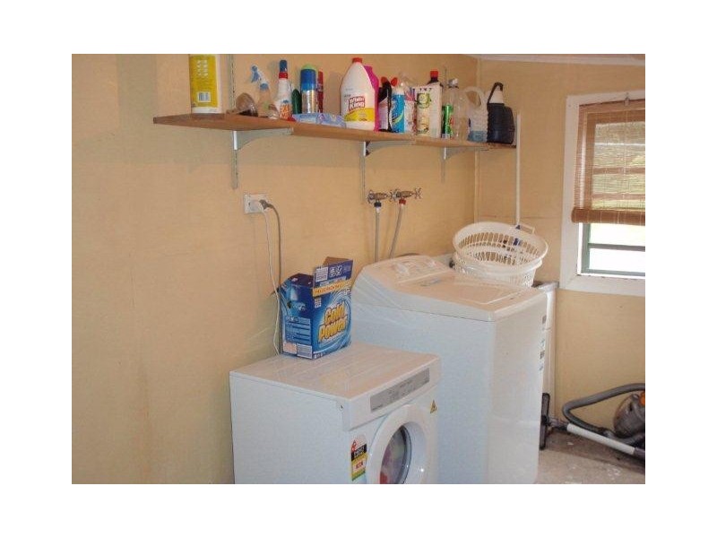 13 Pillinger Street, Zeehan TAS 7469