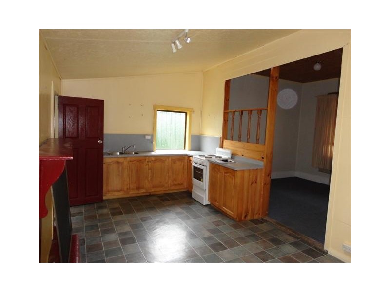 6 Duff Street, Queenstown TAS 7467