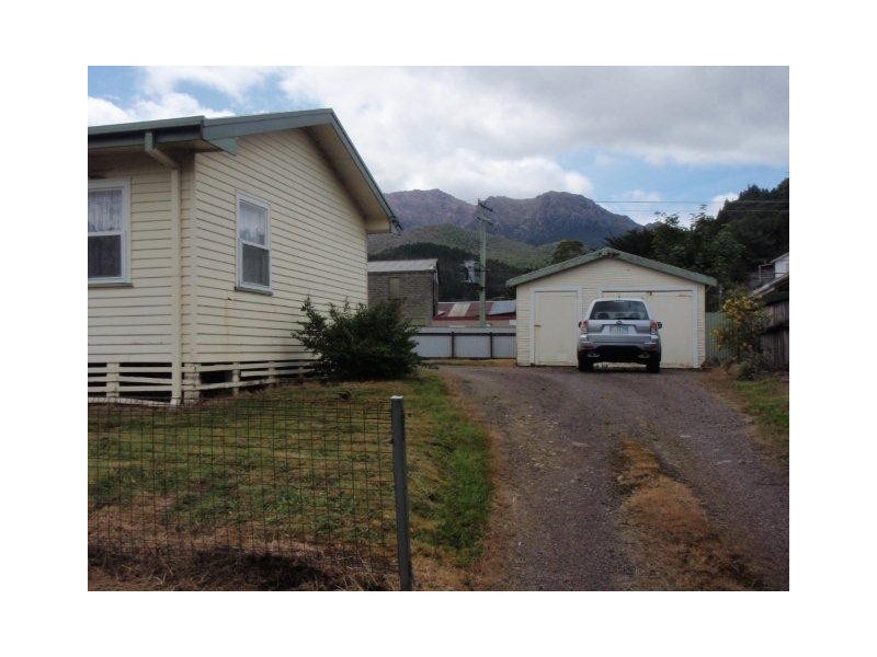 5 Selby Street, Queenstown TAS 7467