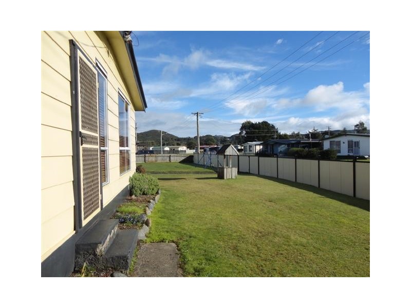 8 Brittania Court, Zeehan TAS 7469