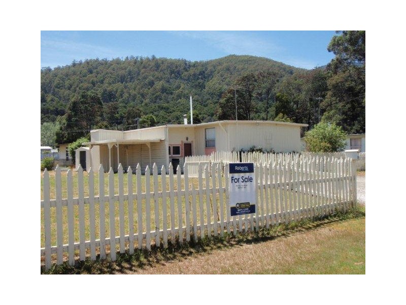 4 Waratah Drive, Rosebery TAS 7470