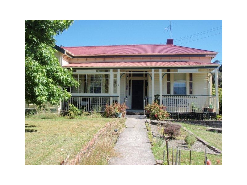 2 Colville Street, Queenstown TAS 7467