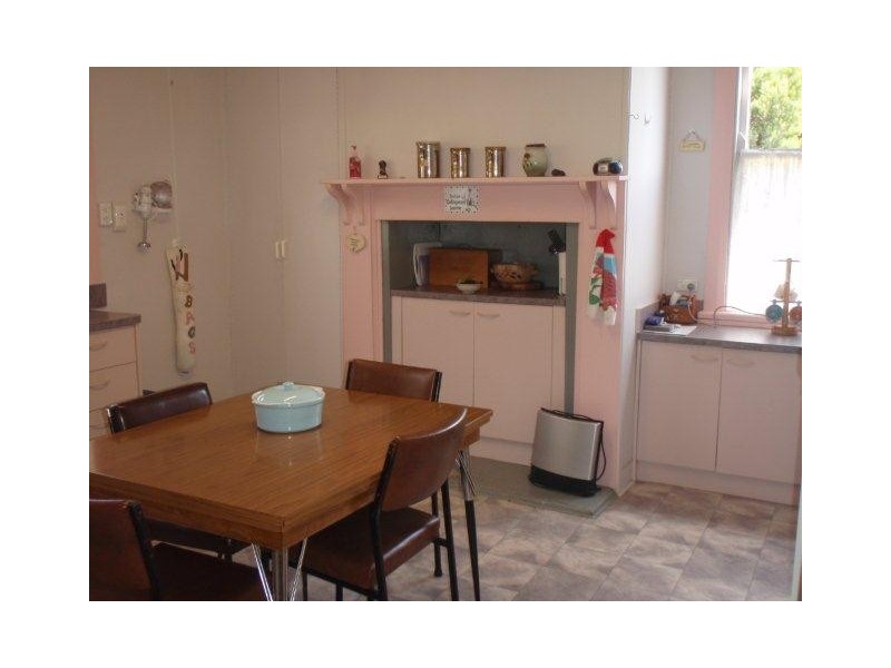 2 Colville Street, Queenstown TAS 7467