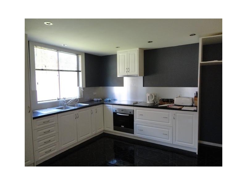 93 Main Street, Zeehan TAS 7469