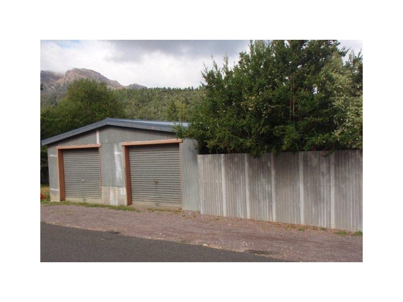 12 Austin Street, Queenstown TAS 7467