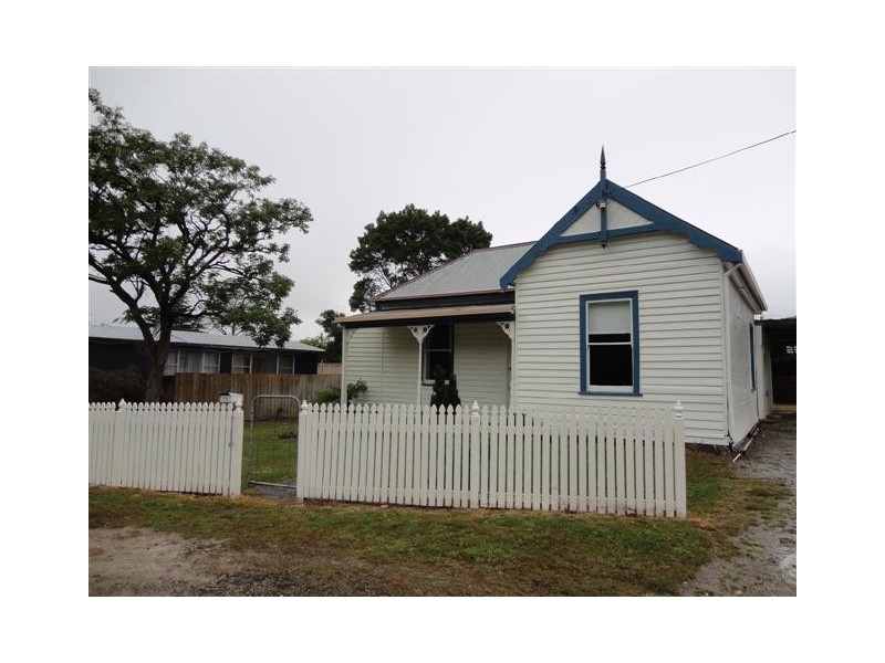 11 Wilson Street, Zeehan TAS 7469