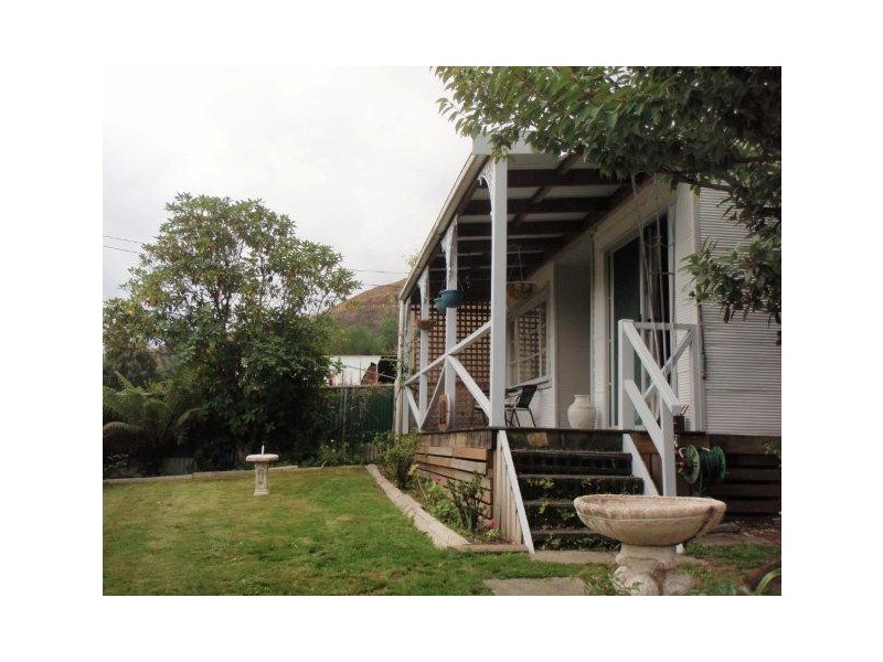 92-94 Batchelor Street, Queenstown TAS 7467