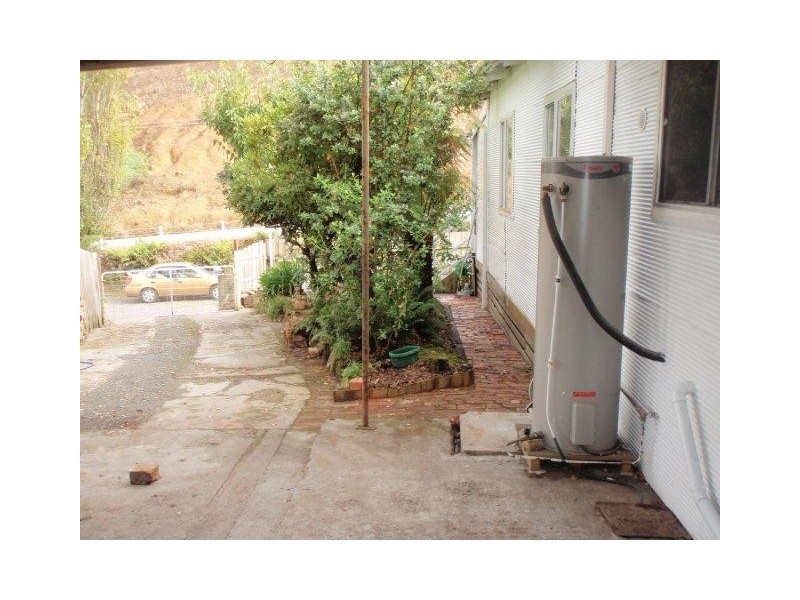 92-94 Batchelor Street, Queenstown TAS 7467