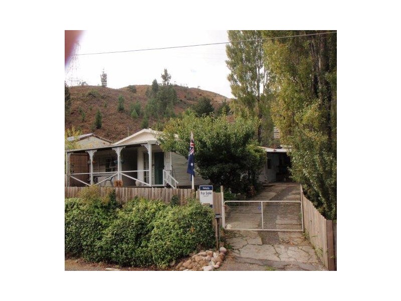 92-94 Batchelor Street, Queenstown TAS 7467