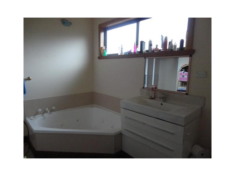 1 Hurst, Queenstown TAS 7467
