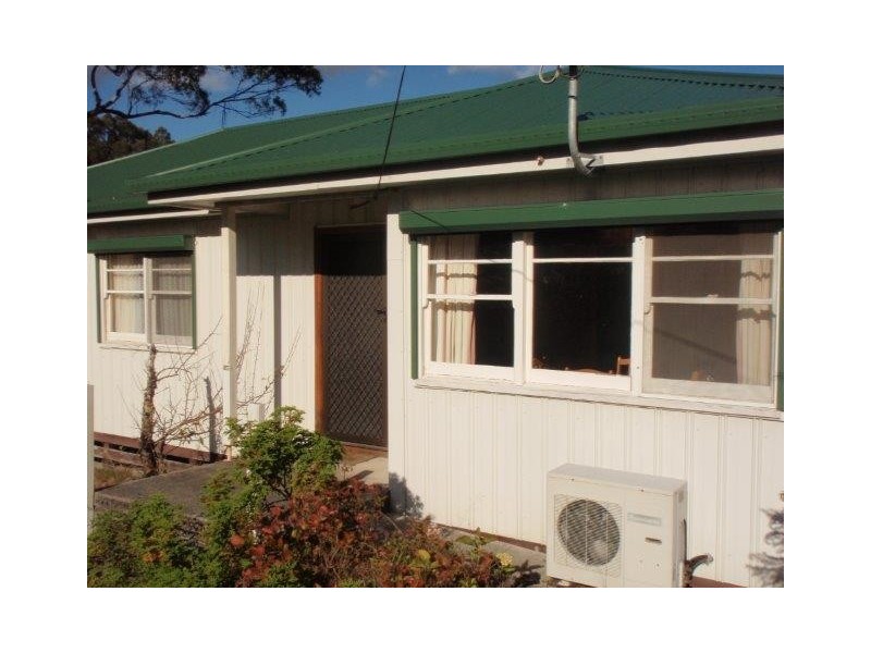 1 Giblin Street, Rosebery TAS 7470