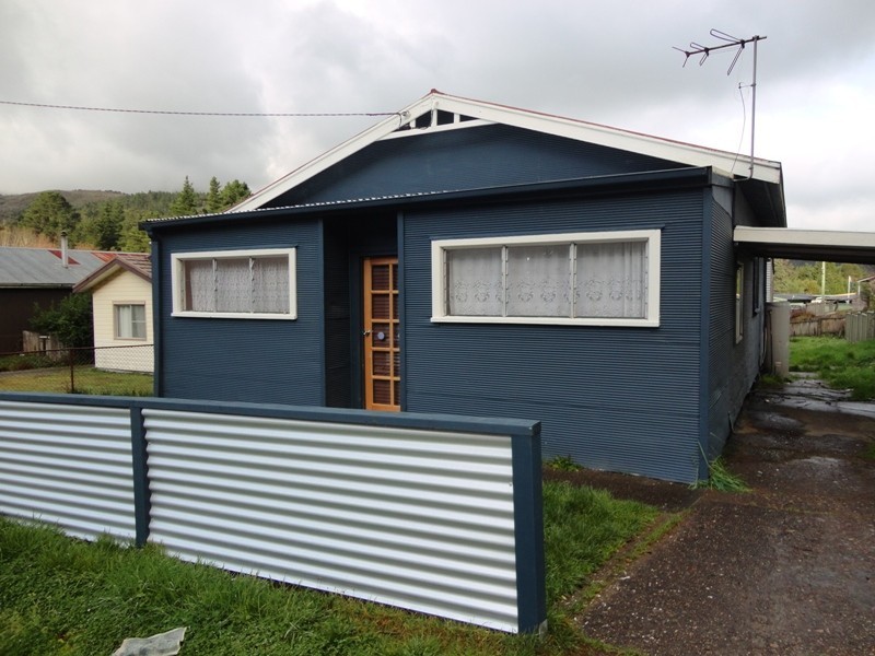27 Austin Street, Queenstown TAS 7467