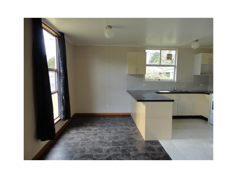 21 Bailliue Street, Rosebery TAS 7470