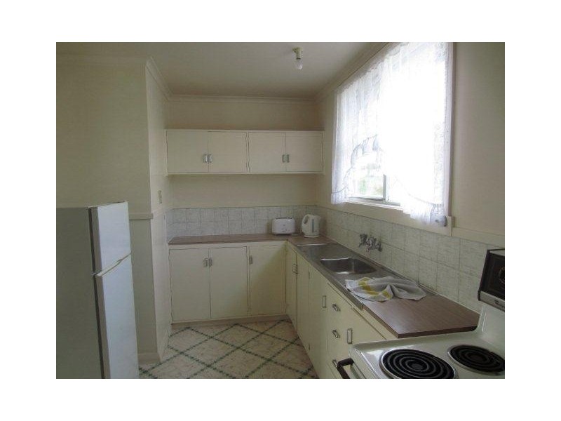 33 and 33A Counsel Street, Zeehan TAS 7469
