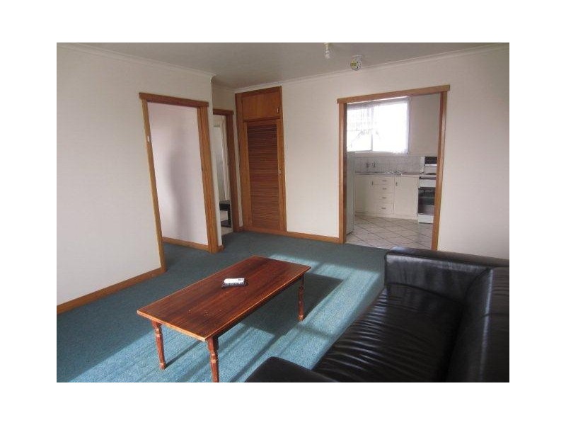33 and 33A Counsel Street, Zeehan TAS 7469