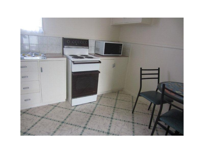 33 and 33A Counsel Street, Zeehan TAS 7469