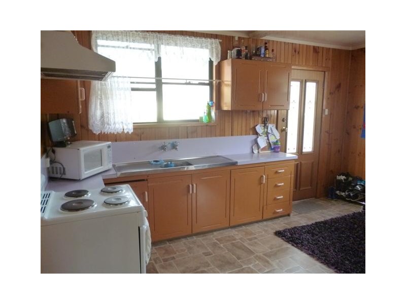 41 Esplanade, Queenstown TAS 7467