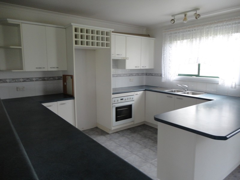 9 Lynch Street, Strahan TAS 7468