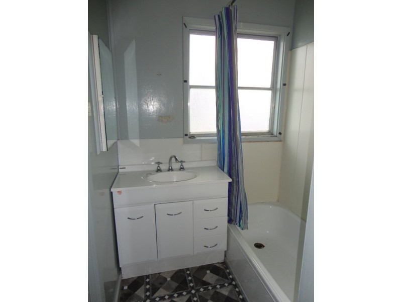 9 Lynch Street, Strahan TAS 7468