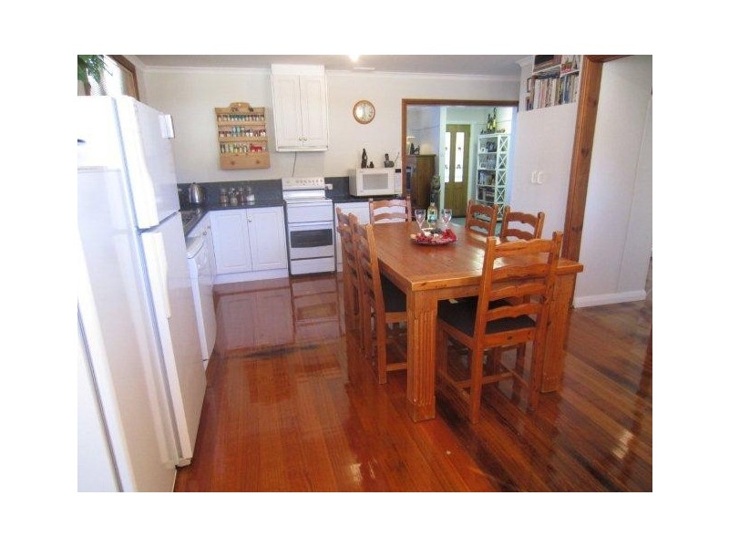 6 Jukes Crescent, Queenstown TAS 7467