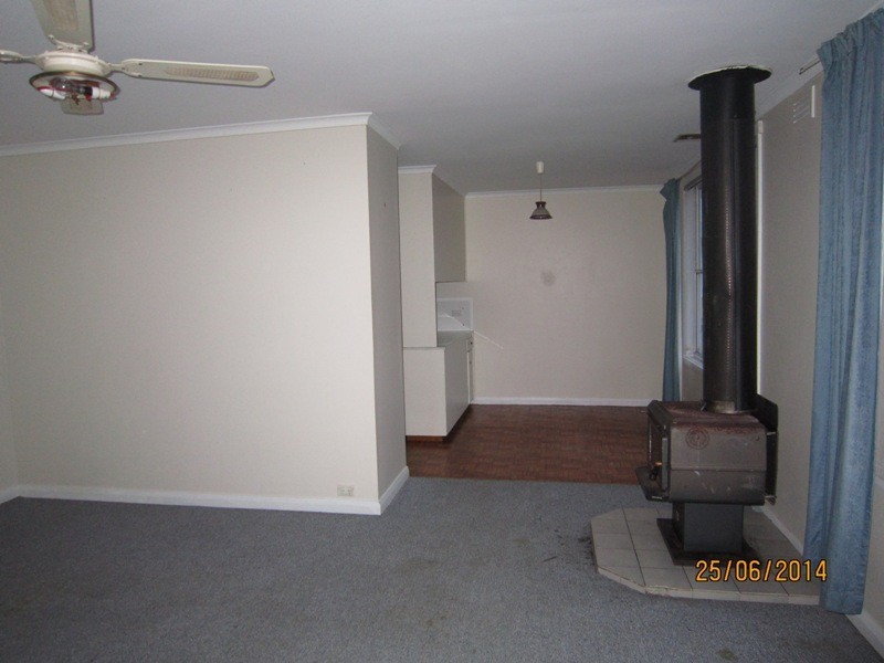 8 Belstead Street, Zeehan TAS 7469