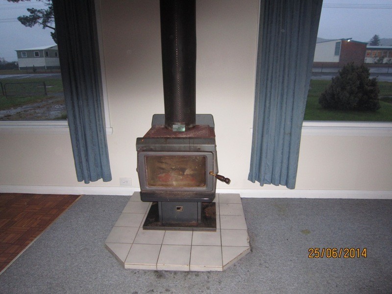 8 Belstead Street, Zeehan TAS 7469