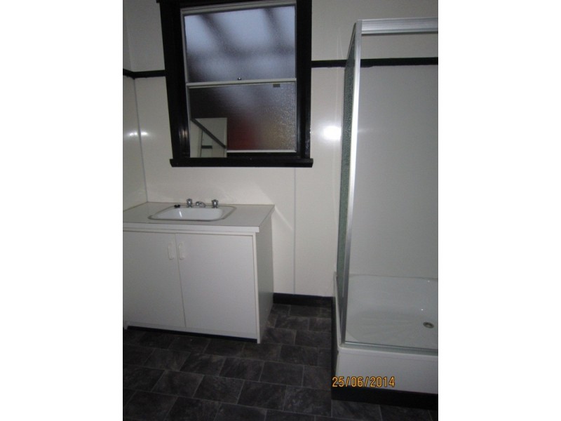 8 Belstead Street, Zeehan TAS 7469