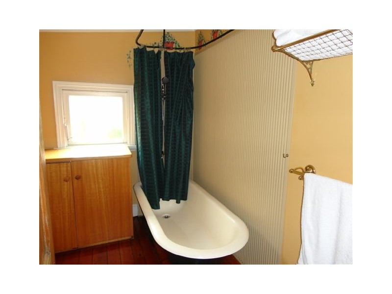 6 Reid Street, Strahan TAS 7468
