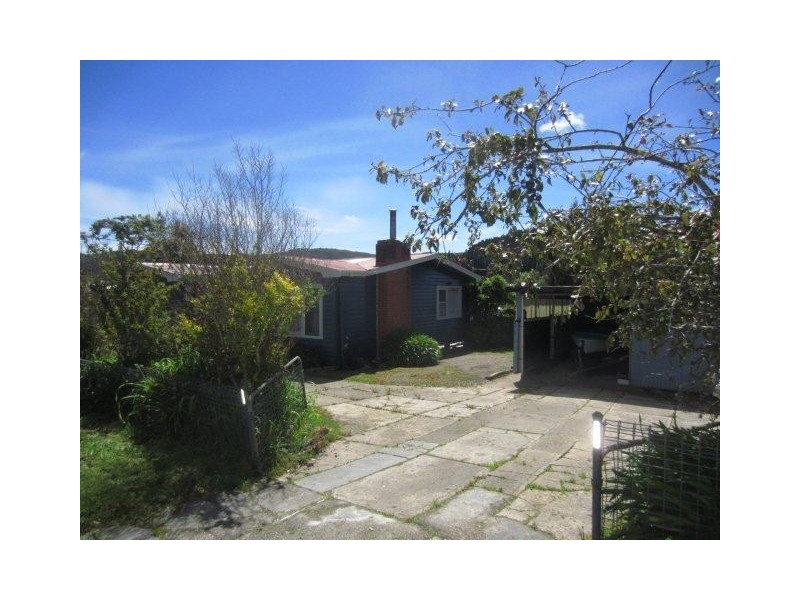 18 Nankivell Street, Queenstown TAS 7467