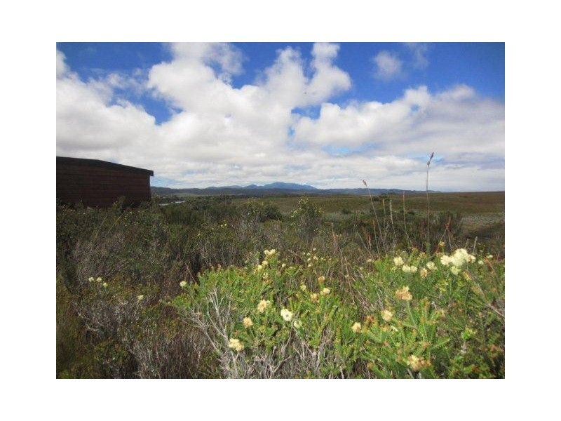 35 Sarson Close, Strahan TAS 7468