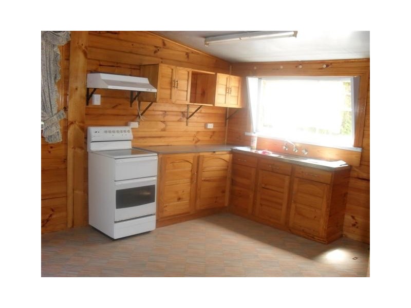 12 Urqhart Street, Queenstown TAS 7467