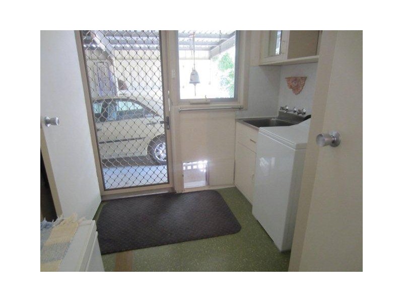 10 Sale Street, Tullah TAS 7321
