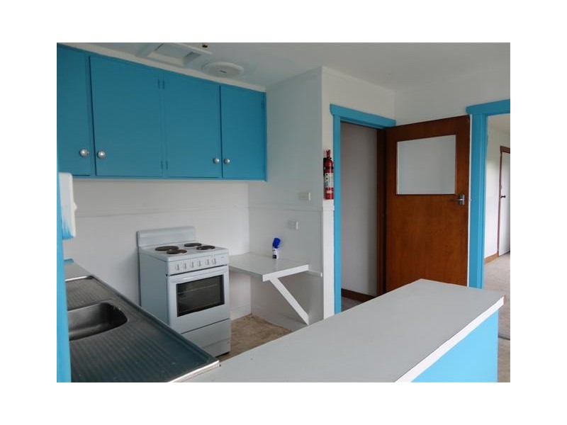 12B Innes, Strahan TAS 7468