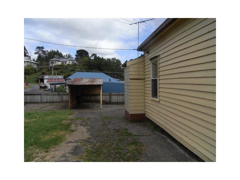 12 Dixon Street, Queenstown TAS 7467