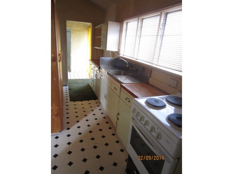 12 Dixon Street, Queenstown TAS 7467