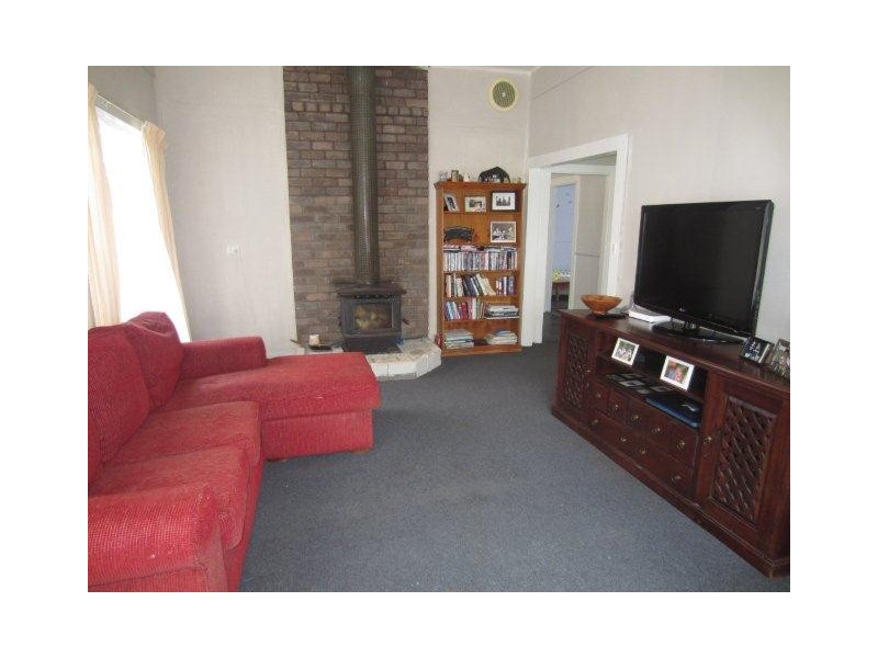 13 Pillinger Street, Zeehan TAS 7469