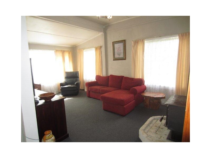 13 Pillinger Street, Zeehan TAS 7469