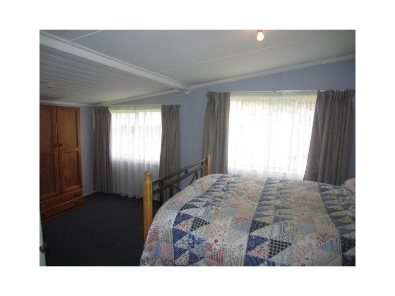 13 Pillinger Street, Zeehan TAS 7469