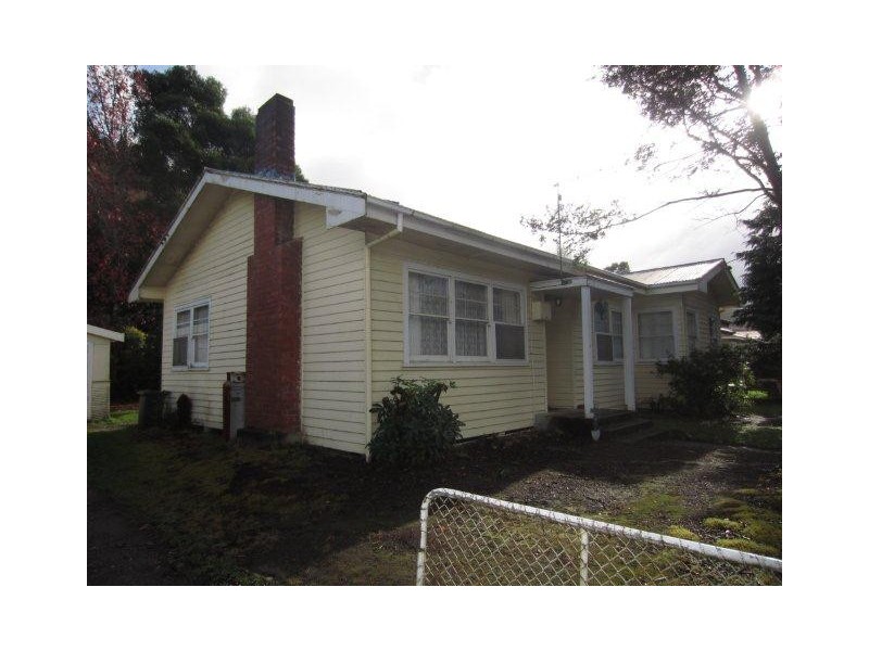21 Jakins Street, Queenstown TAS 7467