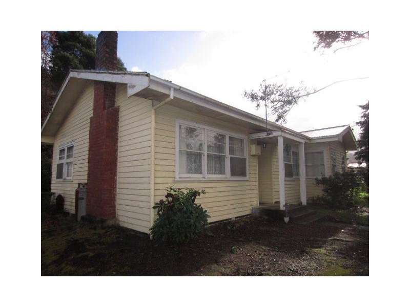 21 Jakins Street, Queenstown TAS 7467